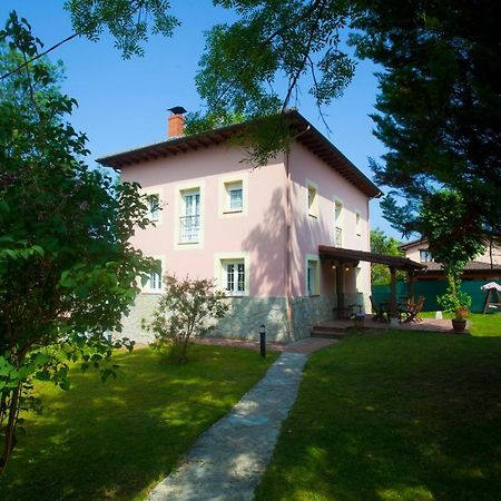 Villa Mercedes Pilona Exterior photo